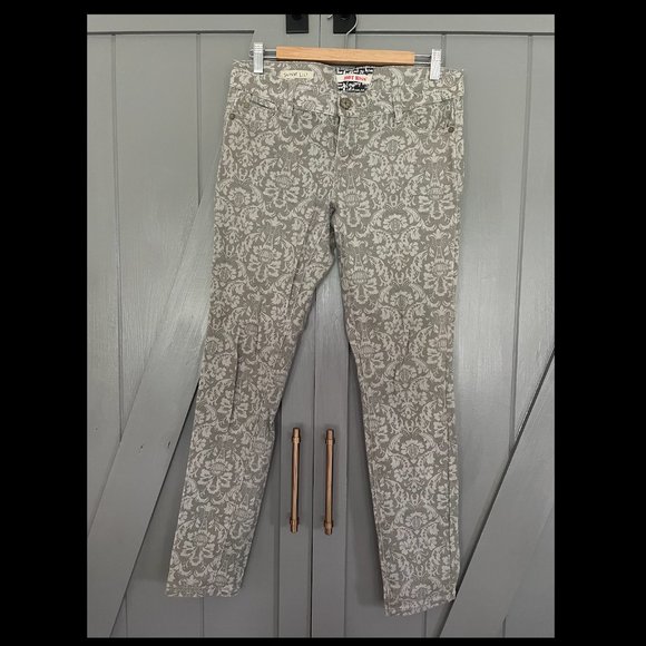 Skinny Lilly Grey Damask Jeans - Picture 1 of 3